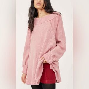 Free People We The Free She’s A Keeper Top in Pink Sz XS Raw Hem Oversized Boho